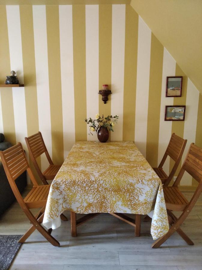 Maison de charme dans un environnement très calme Morlaix Extérieur photo