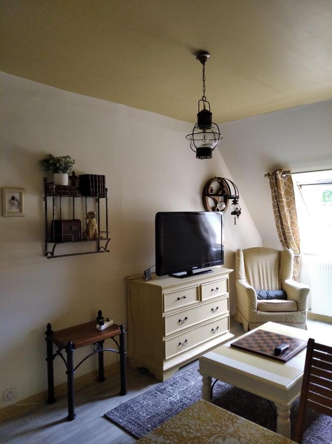 Maison de charme dans un environnement très calme Morlaix Extérieur photo