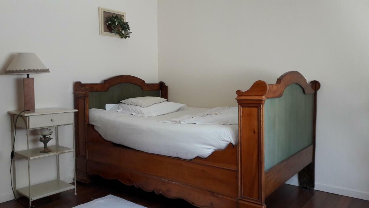 Maison de charme dans un environnement très calme Morlaix Extérieur photo